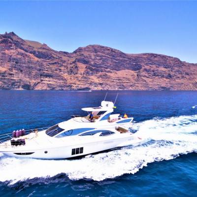 			Super Luxury Yacht Rental Tenerife - Luxury Yacht Rental in Tenerife with Azimut 60