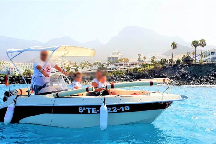 Alquiler de barco sin patrón ni licencia en Tenerife Sur - 379  