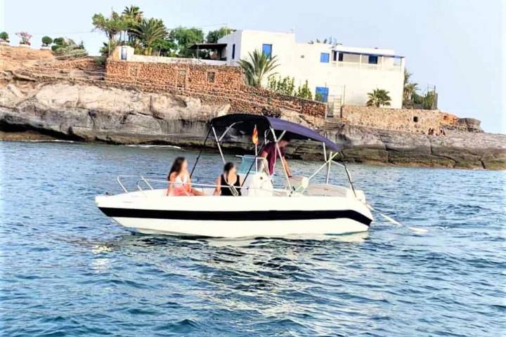 Alquiler de Barco sin Patrón en Tenerife con Aguamar Samoa - 395  