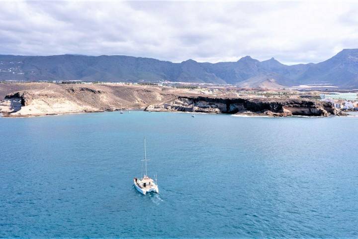 Katamaran Charter in Teneriffa Süd für 11 Personen - 317  