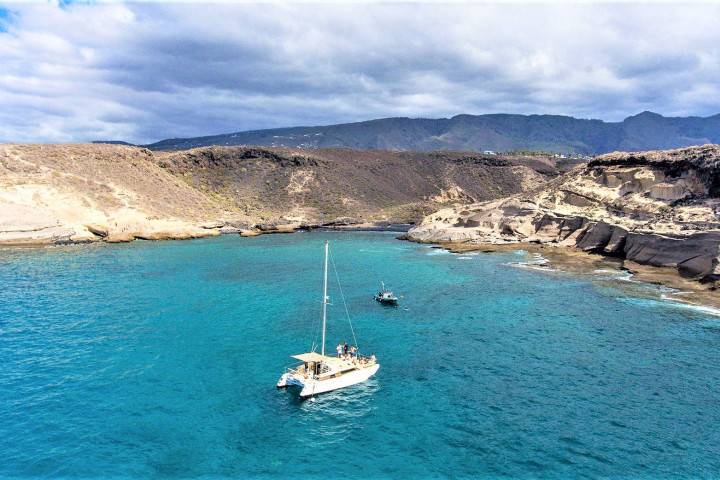 Katamaran Charter in Teneriffa Süd für 11 Personen - 321  