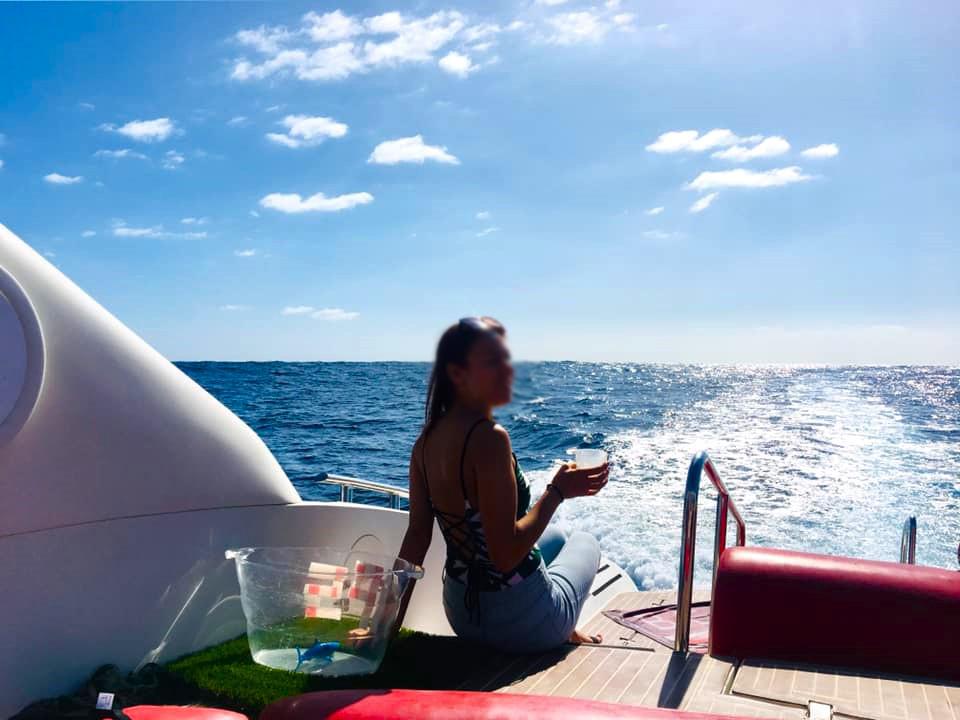 Opera 60 Luxus-Motor-Yacht-Vermietung mit Kapitän und Crew auf Teneriffa 3