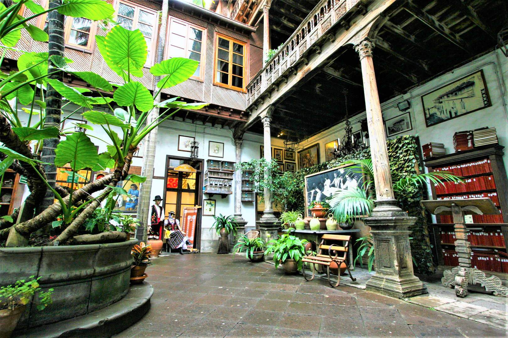 Historische Altstadt von La Orotava Teneriffa mit kolonialen Häusern