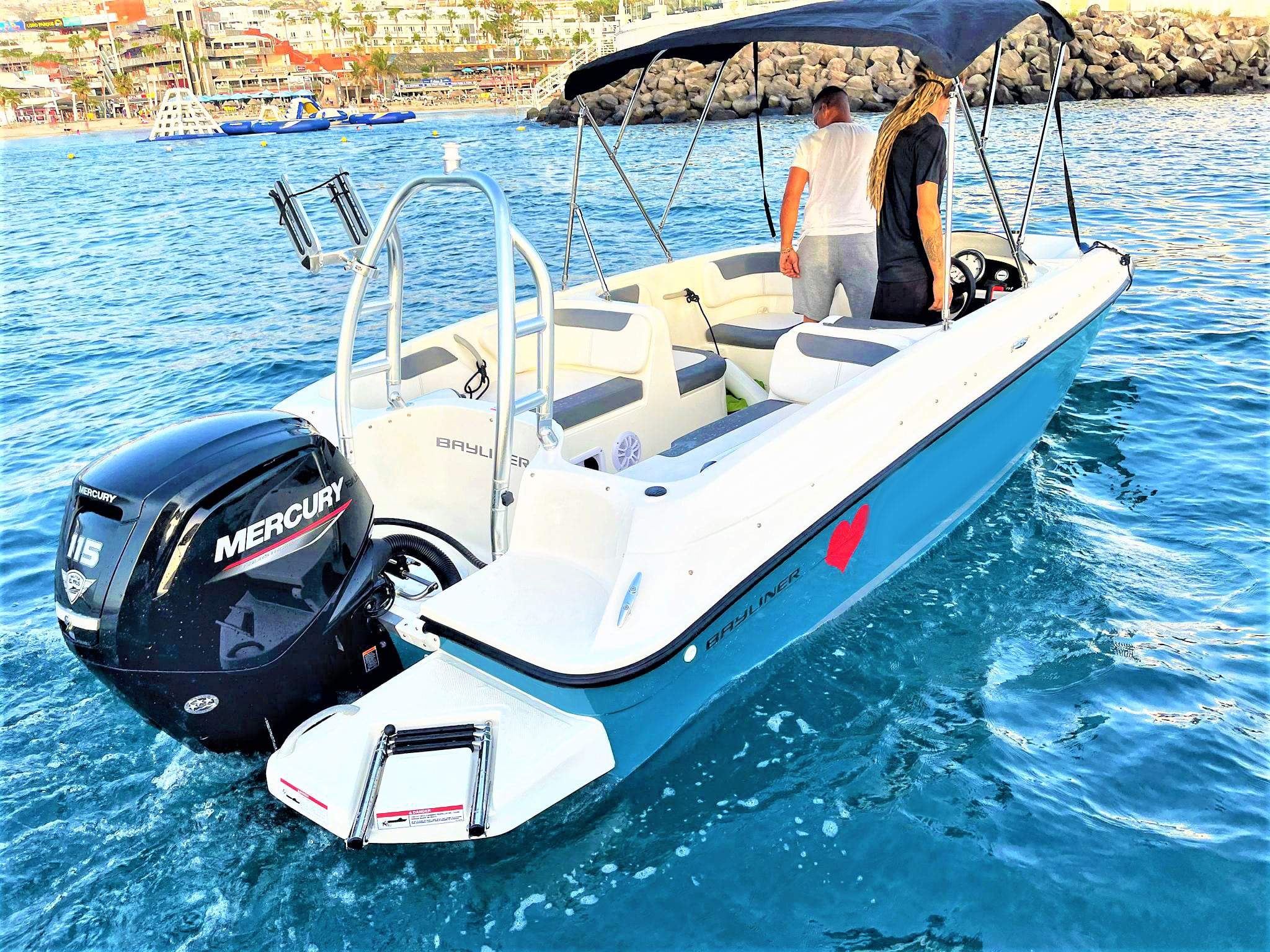3 Selbstfahrende Boote Teneriffa Bayliner 18