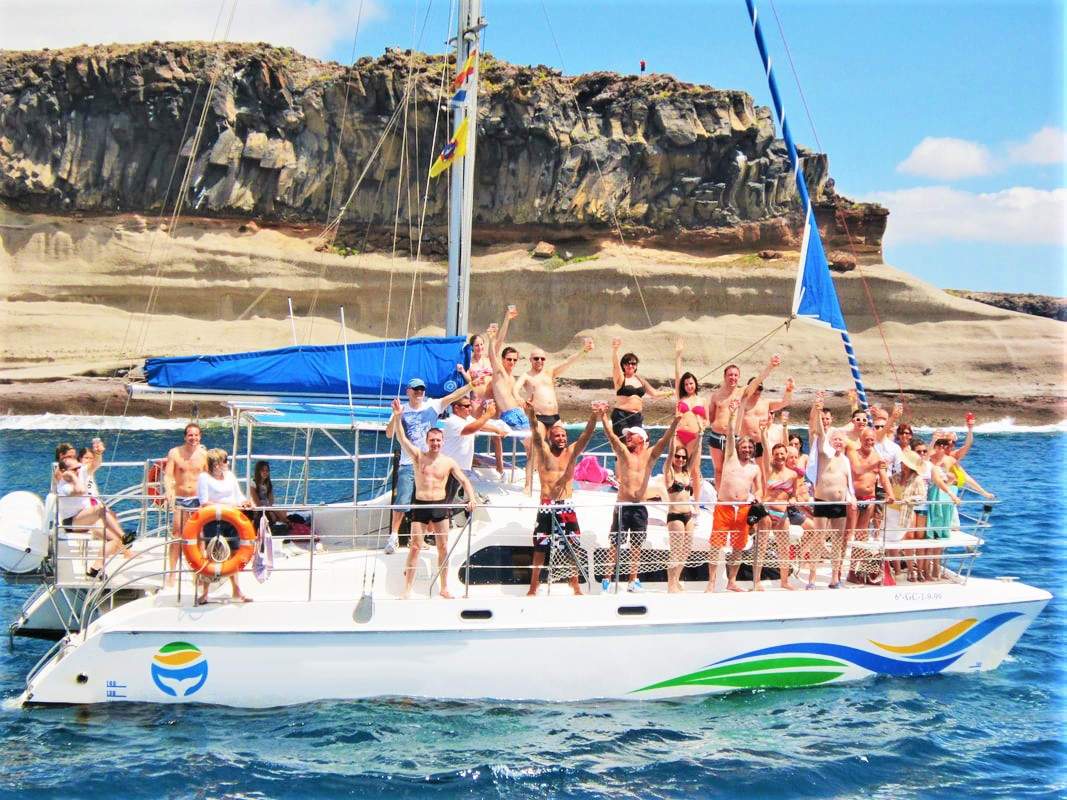 Teneriffa Katamaran-Charter für 45 Personen