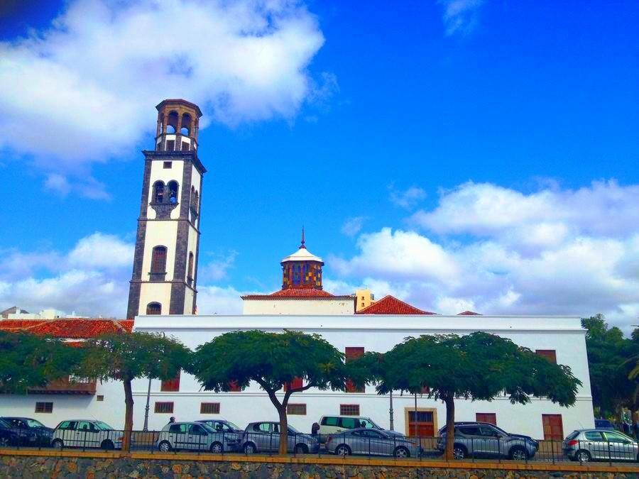 santa cruz de tenerife shopping transport from south of tenerife (1)